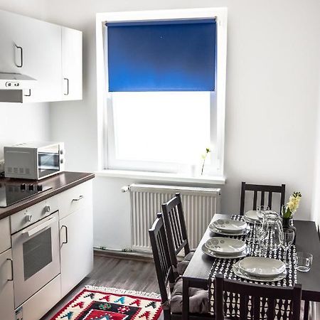 וינה Grand Central Station Apartment מראה חיצוני תמונה